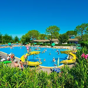 **** Campeggio Happy Camp Mobile Homes In Cisano San Vito Italia